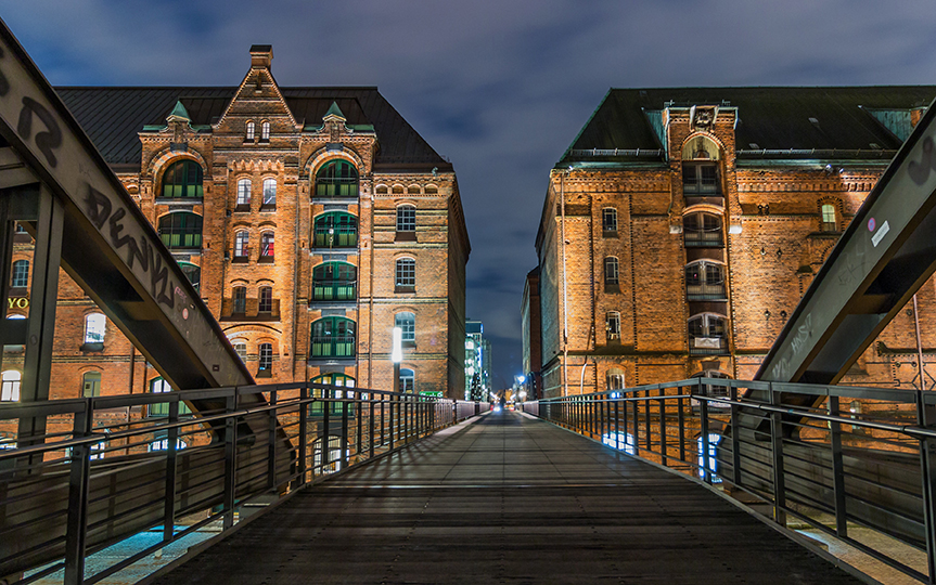 Neu-Wulmstorf-Zahnarzt-Dr-Bartsch-Experte-Implanate